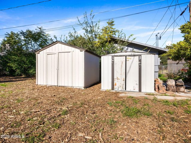 22490 S Luna Way, Yarnell, AZ 85362