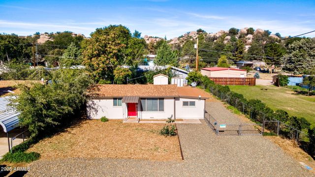 22490 S Luna Way, Yarnell, AZ 85362