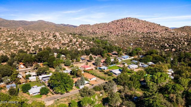 22490 S Luna Way, Yarnell, AZ 85362