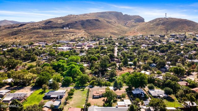 22490 S Luna Way, Yarnell, AZ 85362