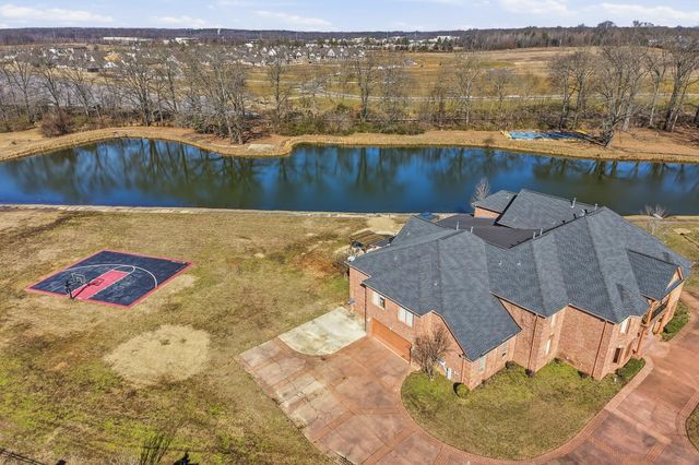 4983 ROWEN OAK CV, Collierville, TN 38017