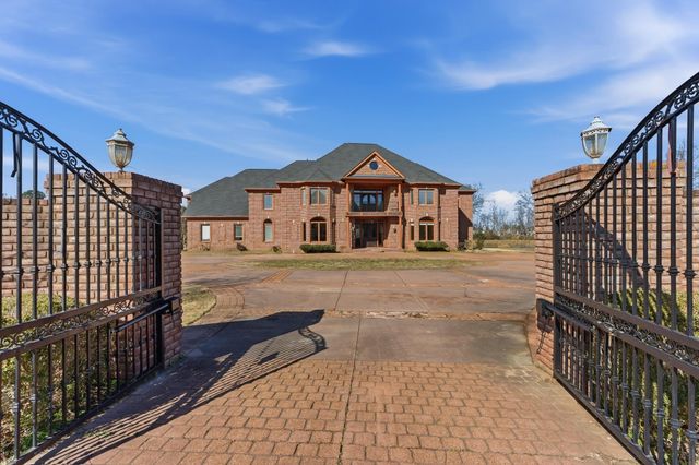 4983 ROWEN OAK CV, Collierville, TN 38017
