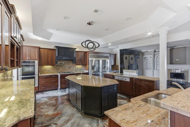 4983 ROWEN OAK CV, Collierville, TN 38017