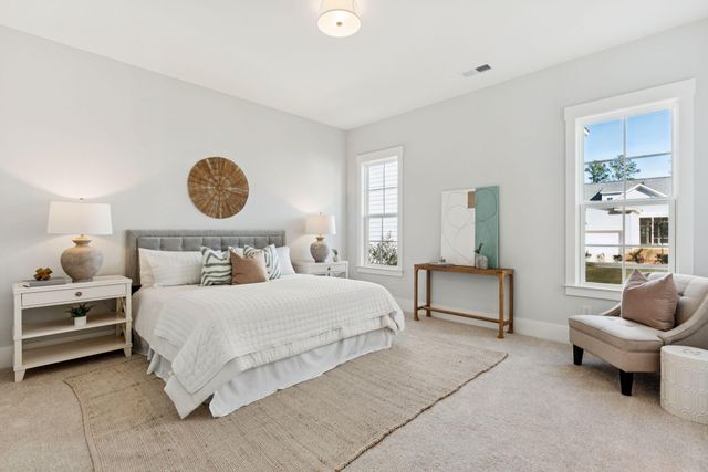 822 Gentle Breeze Drive, Summerville, SC 29486