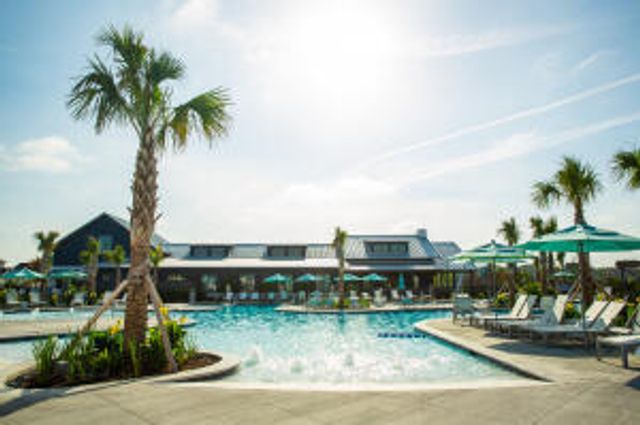 822 Gentle Breeze Drive, Summerville, SC 29486