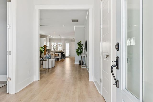 822 Gentle Breeze Drive, Summerville, SC 29486