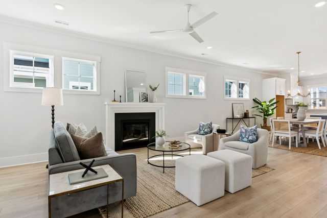 822 Gentle Breeze Drive, Summerville, SC 29486