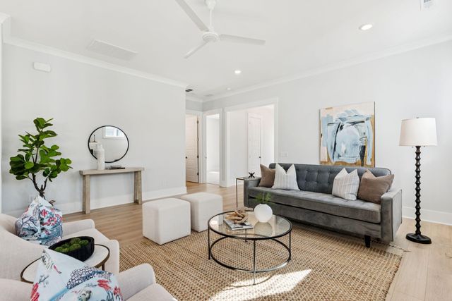 822 Gentle Breeze Drive, Summerville, SC 29486