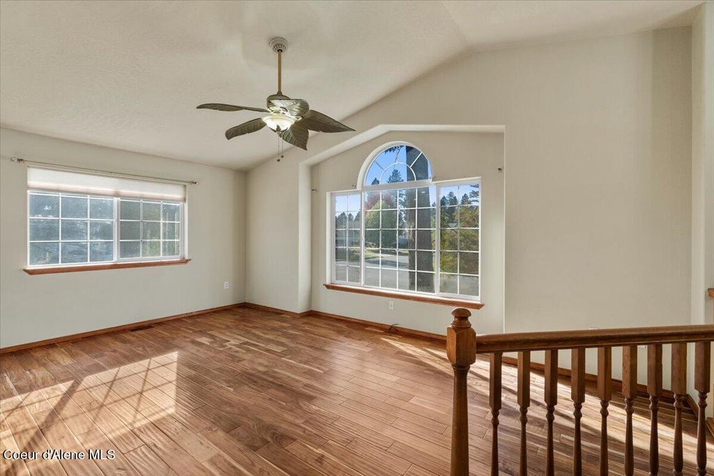1232 W Edgewood CIR, Coeur d'Alene, ID 83815 photo 5