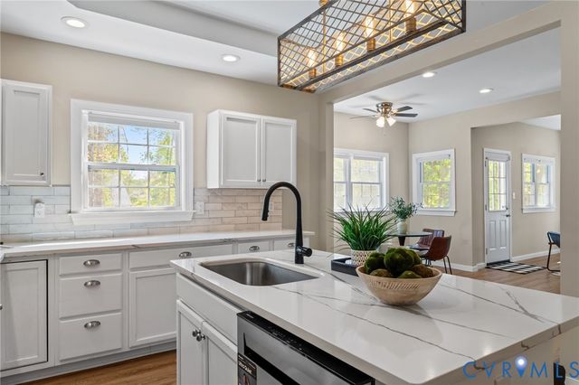 2701 Perdue Ave, Chester, VA 23831