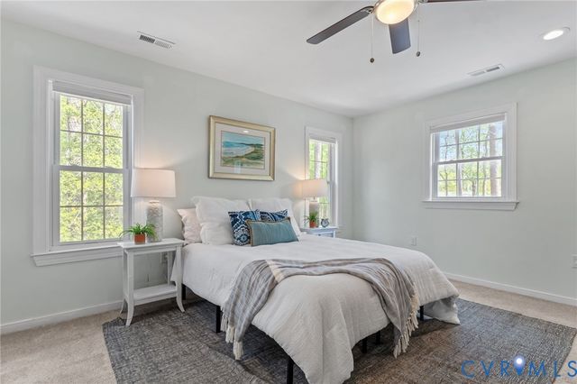 2701 Perdue Ave, Chester, VA 23831