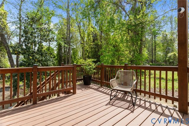 2701 Perdue Ave, Chester, VA 23831