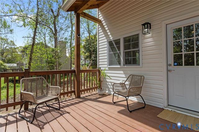 2701 Perdue Ave, Chester, VA 23831