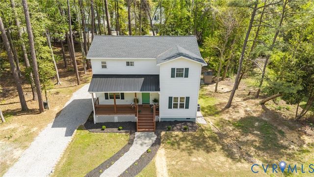 2701 Perdue Ave, Chester, VA 23831