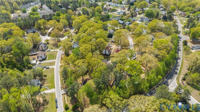 2701 Perdue Ave, Chester, VA 23831