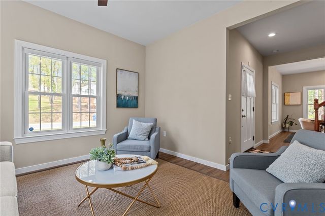 2701 Perdue Ave, Chester, VA 23831