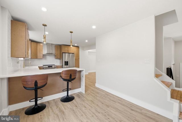 861 N 7TH ST, Philadelphia, PA 19123