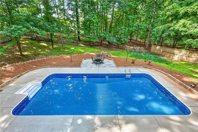 505 Woodman Place, Roswell, GA 30076