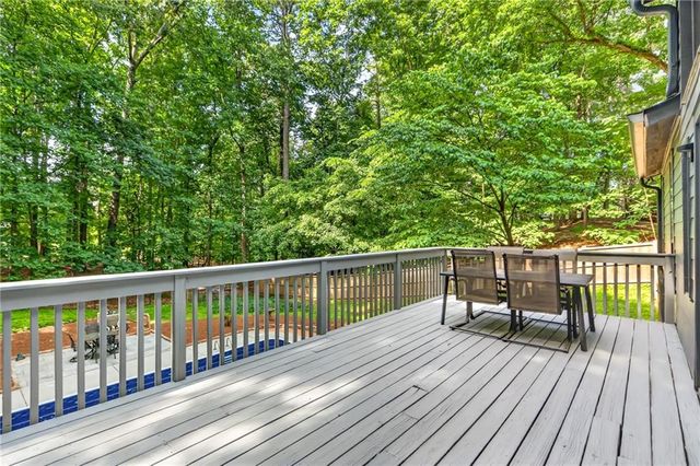 505 Woodman Place, Roswell, GA 30076