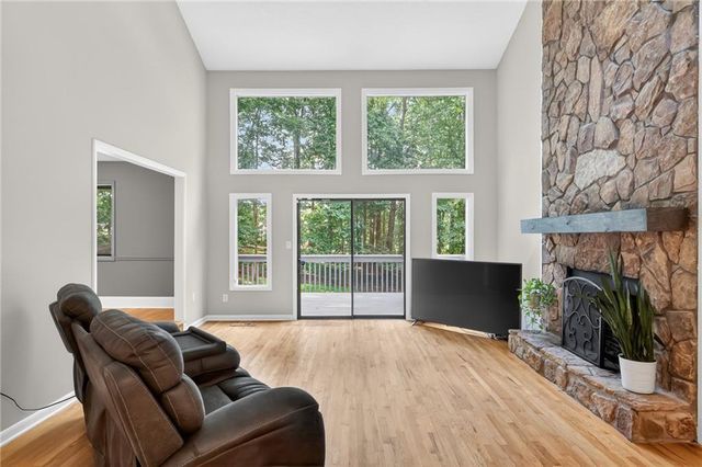 505 Woodman Place, Roswell, GA 30076
