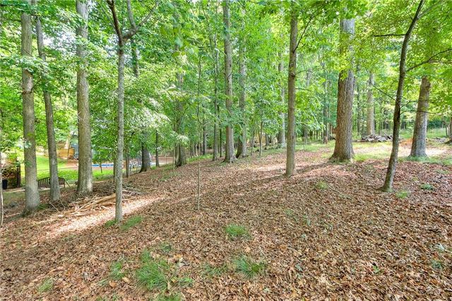 505 Woodman Place, Roswell, GA 30076