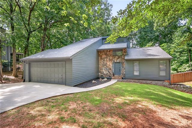 505 Woodman Place, Roswell, GA 30076