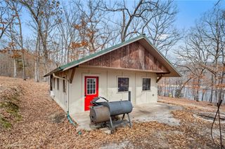 22288 Sunrise Cove Road, Garfield, AR 72732
