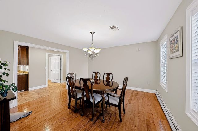 115 Northridge Dr, East Bridgewater, MA 02333