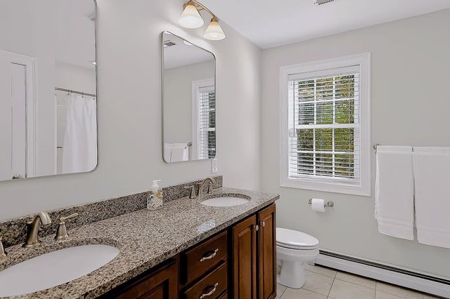 115 Northridge Dr, East Bridgewater, MA 02333