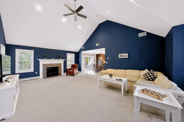 115 Northridge Dr, East Bridgewater, MA 02333