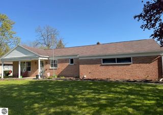 1521 E Broadway Street, Mt Pleasant, MI 48858