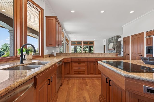 20180 Winston Loop, Bend, OR 97703