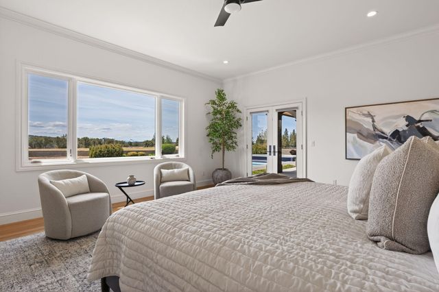 20180 Winston Loop, Bend, OR 97703