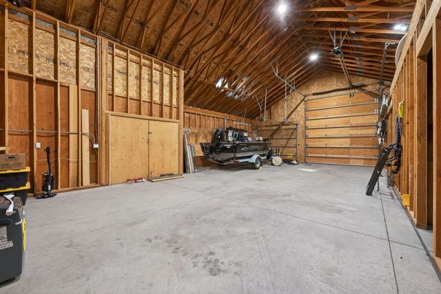 20180 Winston Loop, Bend, OR 97703