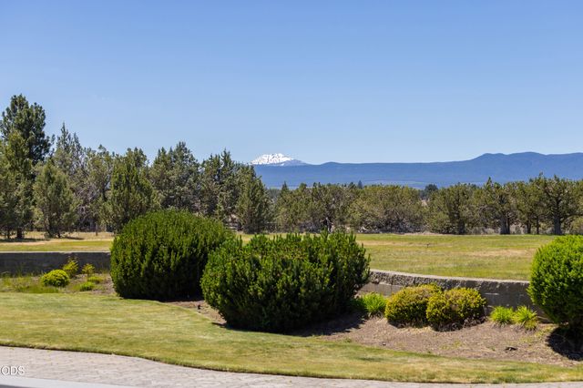 20180 Winston Loop, Bend, OR 97703