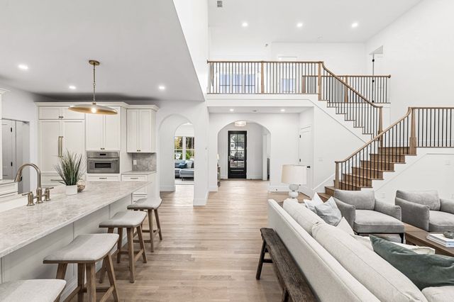 2 Cynthia Circle, Wenham, MA 01984