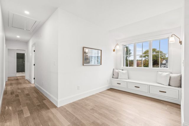 2 Cynthia Circle, Wenham, MA 01984