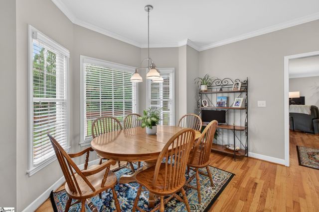 102 Glenbriar Court, Simpsonville, SC 29681