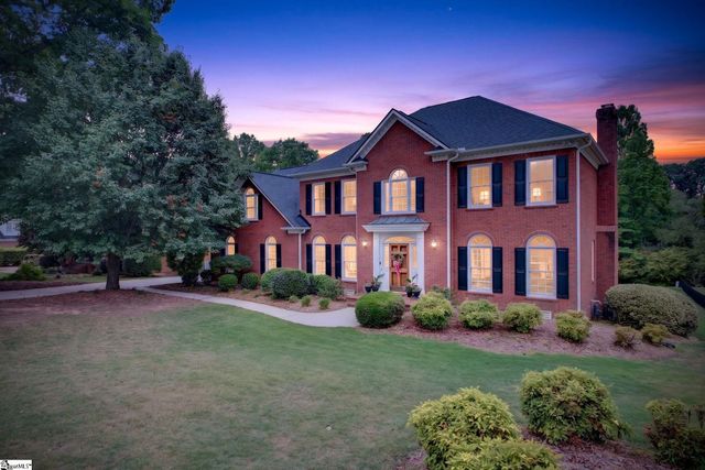 102 Glenbriar Court, Simpsonville, SC 29681