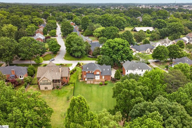 102 Glenbriar Court, Simpsonville, SC 29681