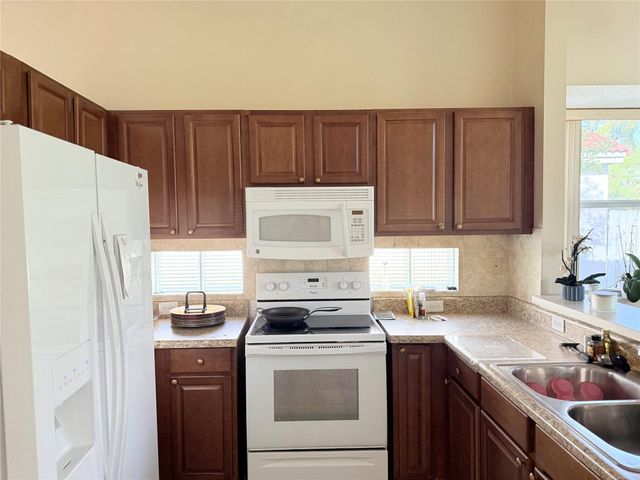 4965 SW 153rd Avenue, Davie, FL 33331