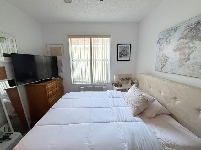 4965 SW 153rd Avenue, Davie, FL 33331