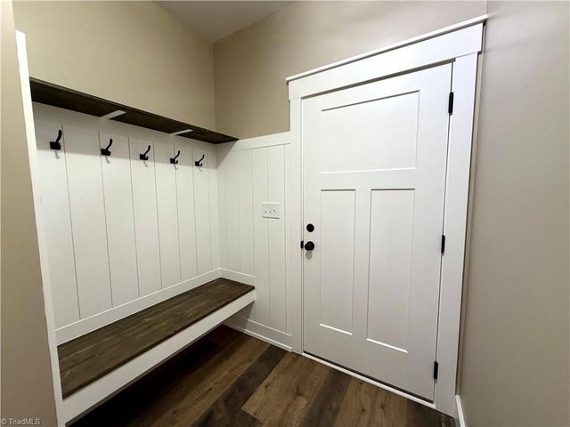 128 Arrowood Lane, Harmony, NC 28634