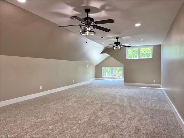 128 Arrowood Lane, Harmony, NC 28634