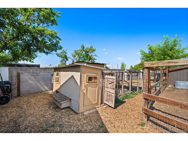 4720 Robb St, Wheat Ridge, CO 80033