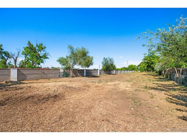 4720 Robb St, Wheat Ridge, CO 80033