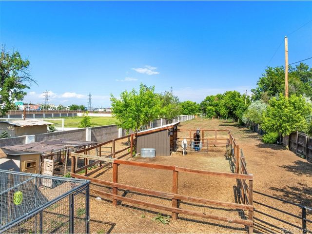 4720 Robb St, Wheat Ridge, CO 80033