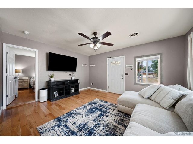 4720 Robb St, Wheat Ridge, CO 80033