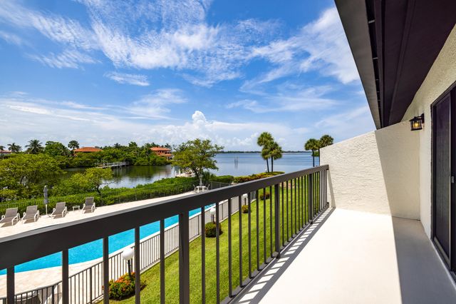 3474 S OCEAN Boulevard 10, Palm Beach, FL 33480