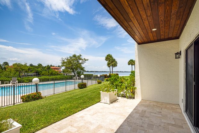 3474 S OCEAN Boulevard 10, Palm Beach, FL 33480